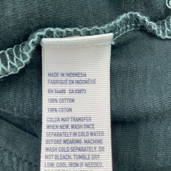 American Eagle Henley - Picture 3 of 3